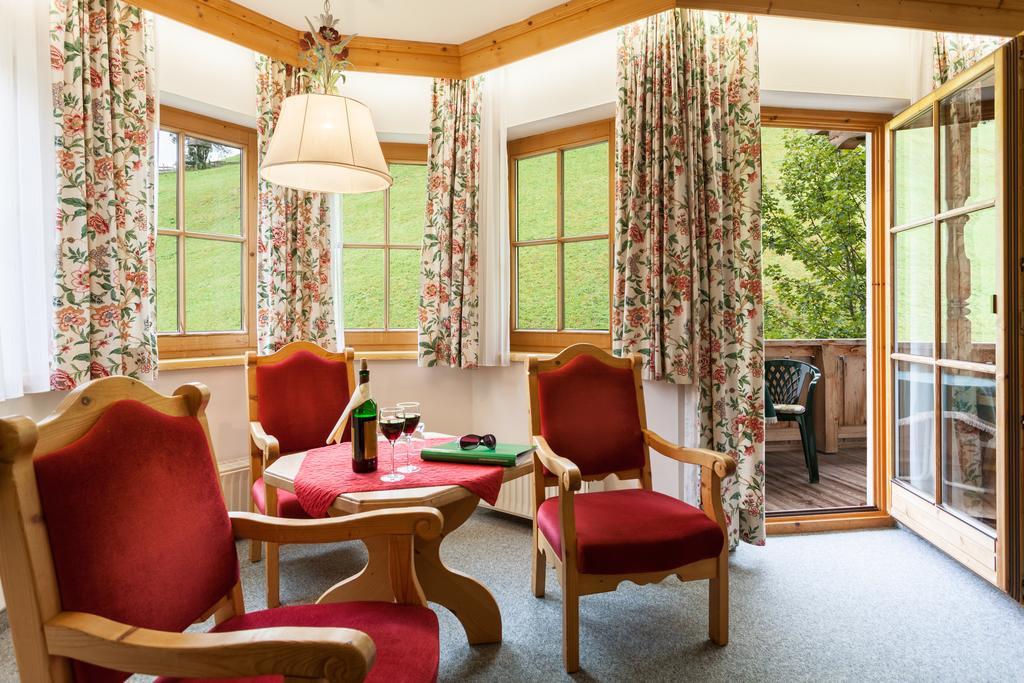 Hotel Garni Hanslerhof " Urlaub Am Bauernhof " Gerlos Szoba fotó