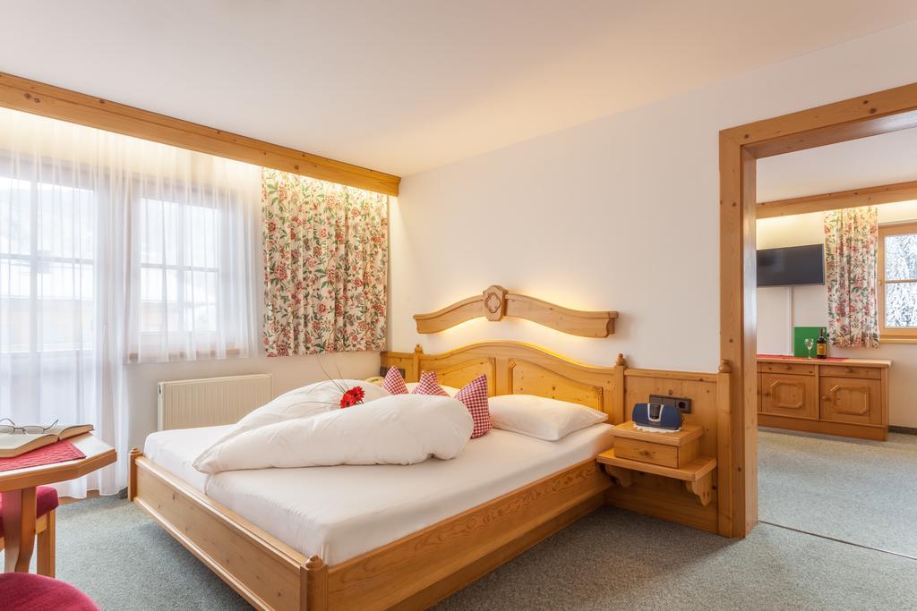 Hotel Garni Hanslerhof " Urlaub Am Bauernhof " Gerlos Kültér fotó