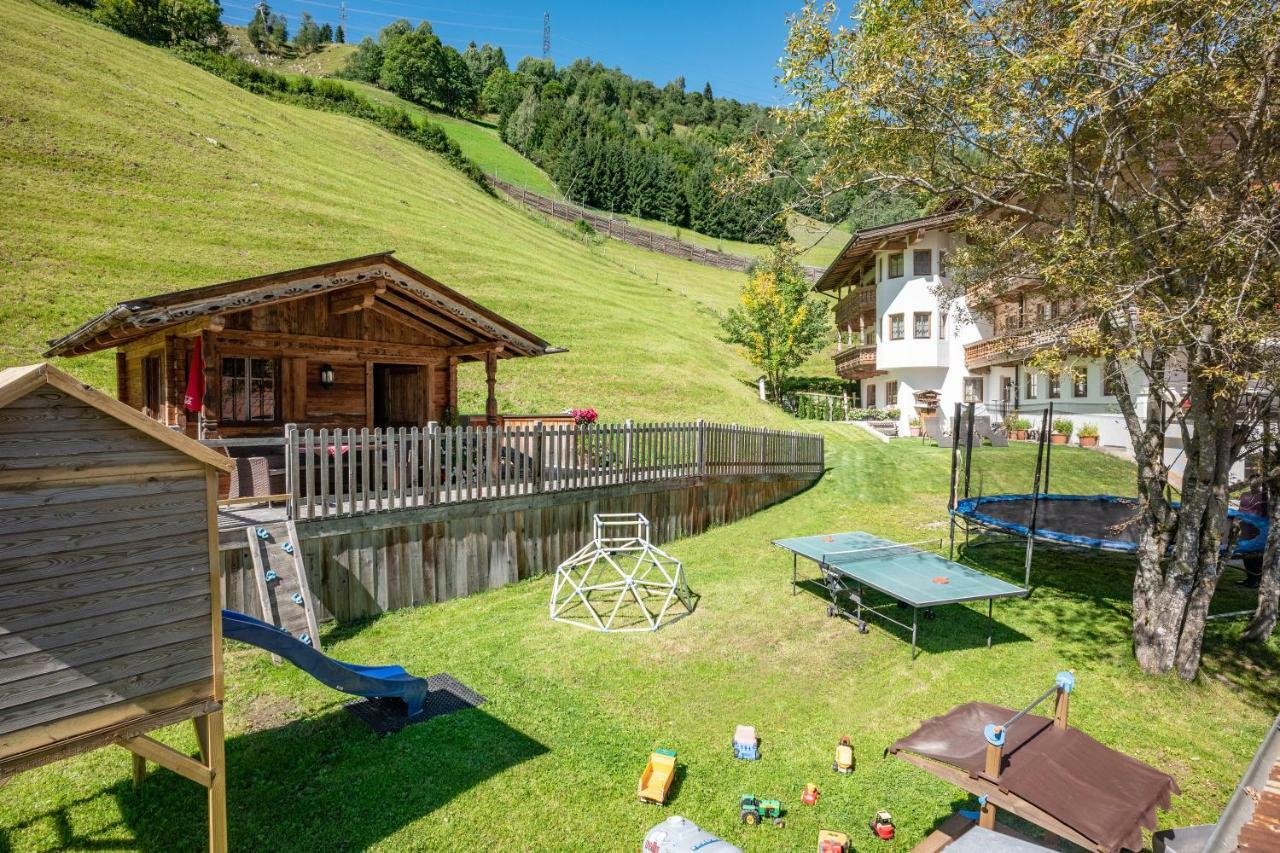 Hotel Garni Hanslerhof " Urlaub Am Bauernhof " Gerlos Kültér fotó