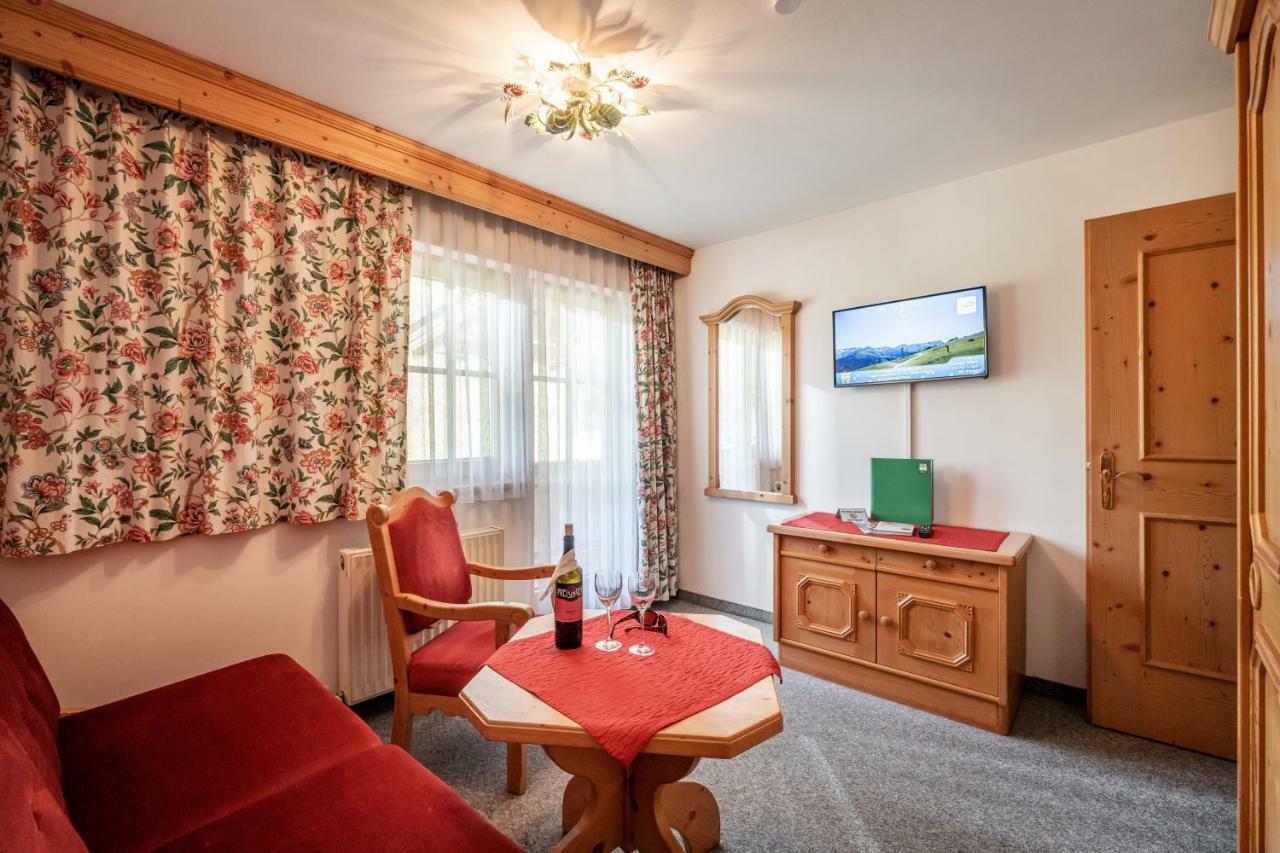 Hotel Garni Hanslerhof " Urlaub Am Bauernhof " Gerlos Kültér fotó